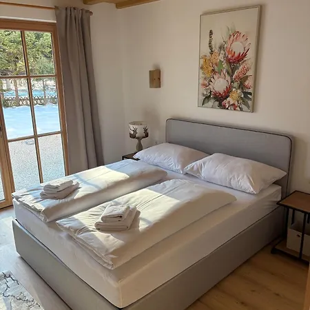 Haus Sonnsitz Апартаменти Зефельд-ін-Тіроль
