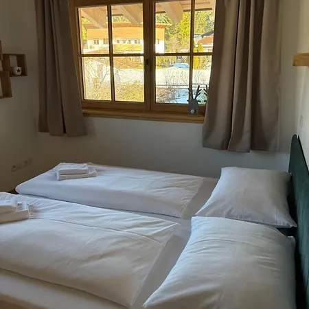 Haus Sonnsitz Апартаменти *